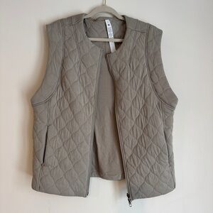 lululemon athletica Quilted Sleeveless Vest in Taupe